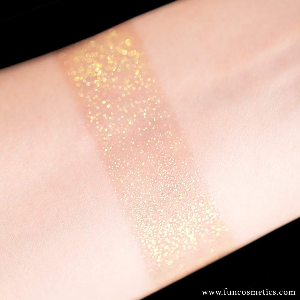 Heart Of Gold 003 Lip + Nail Duo